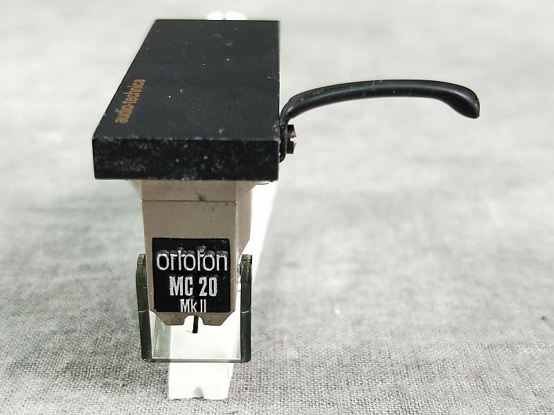 ortofon MC 20 MK Ⅱレコードカートリッジ 2 Ortofon MC 20 MK II Cartridge With Headshell In Excellent