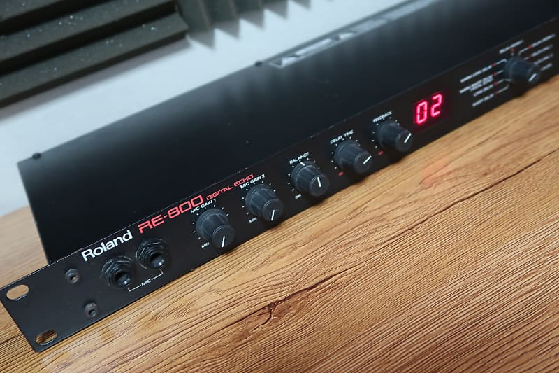 Roland RE-800 Digital Echo (230 volt)