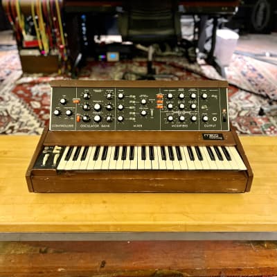 VINTAGE Moog MiniMoog Model D 1979 - Walnut original analog synthesizer USA synth image 1