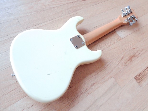 ☆極美品☆ ミニ  MOSLITE  GUITAR Mosrite 極小すぎて演奏不可！？限界突破のミニモズライト