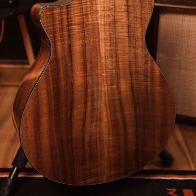 Breedlove Legacy Koa Concerto Acoustic Guitar-SN7210-PLEK'd image 4