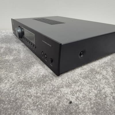 Arcam FMJ A19 - Integrated Amplifier w/ Original Box image 12