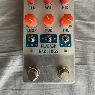 Pladask Elektrisk Baklengs - Pedal on ModularGrid