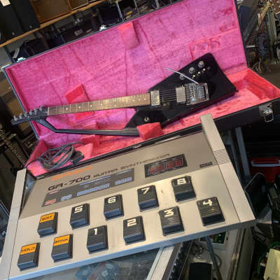1984 Roland GR-707 Synth Guitar And GR-700 Synthesizer