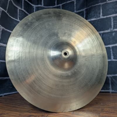 A. Zildjian 18