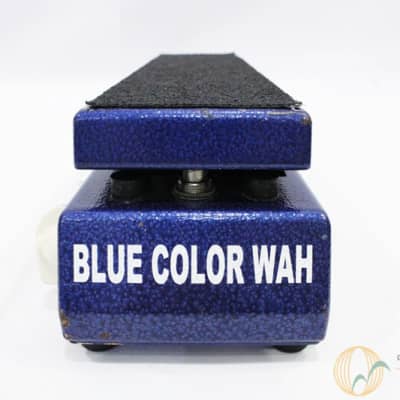 Shibuya Gakki BLUE COLOR WAH　とてつもなくレア！ Shibuya Gakki BLUE COLOR WAH [MG352] | Reverb Finland