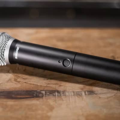 Shure BLX24/PG58 Handheld Wireless System with PG58 Handheld Microphone H10 image 6