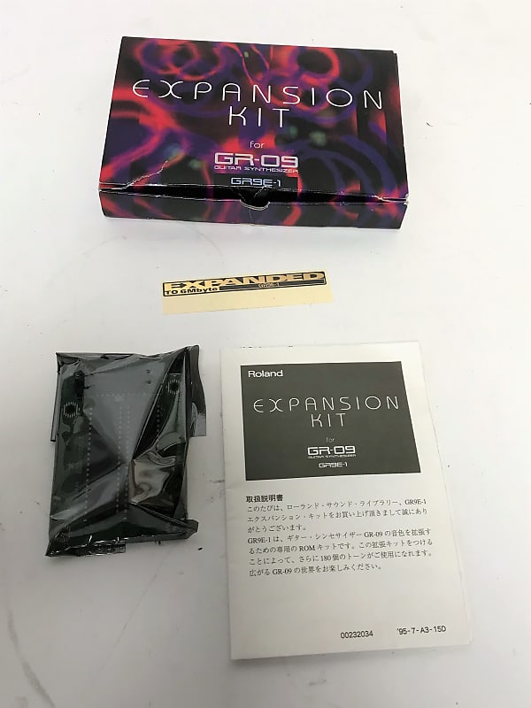 Roland GR-09 音色拡張ボードGR9E-1内蔵 ギターシンセサイザー GR9E-1 Roland Expansion Kit for GR-09 Guitar Synthesizer