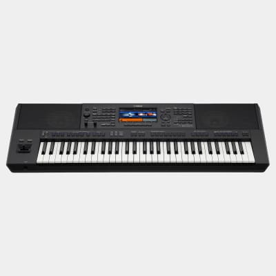 Yamaha PSRSX900 61 Key High Level Arranger Keyboard