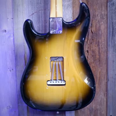 Fender American Vintage '57 Stratocaster 2006 - 2-Color Sunburst w/ Hard Case image 12
