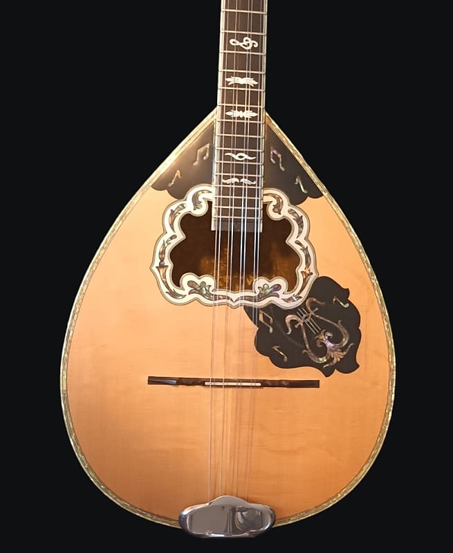 Bouzouki kotses taximi image 1