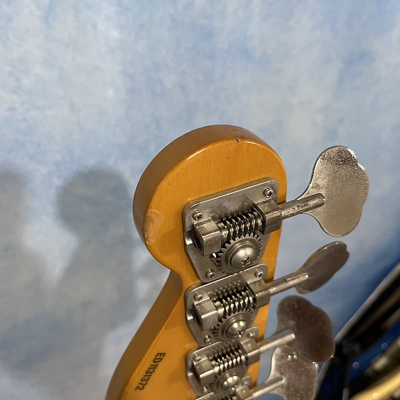 ベース Edwards / E-PB-83R/LT Vintage White 中古】Edwards / E-PB-83R/LT Vintage White 【梅田店