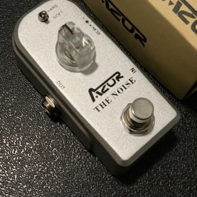 AZOR Noise Gate 2020-present - silver image 1