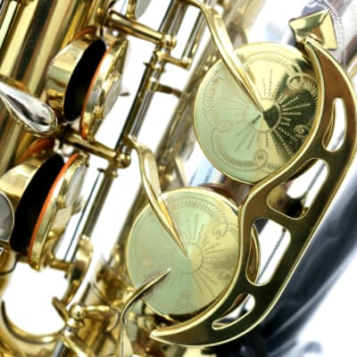 King Silver Sonic Alto Sax Clear Lacquered Brass image 2
