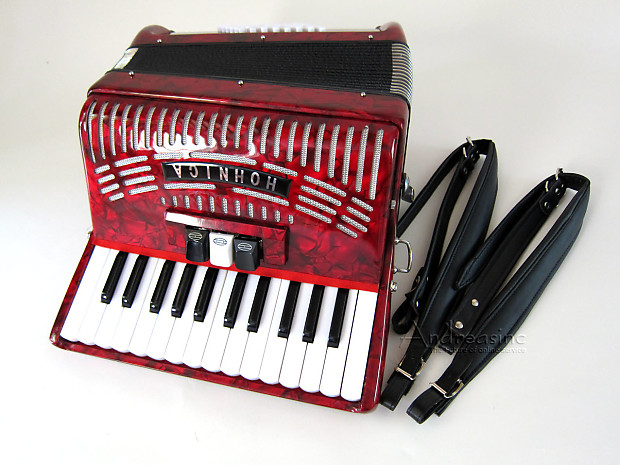 Hohner 1304-RED 48 Bass Entry Level 73-Key Piano Accordion image 2