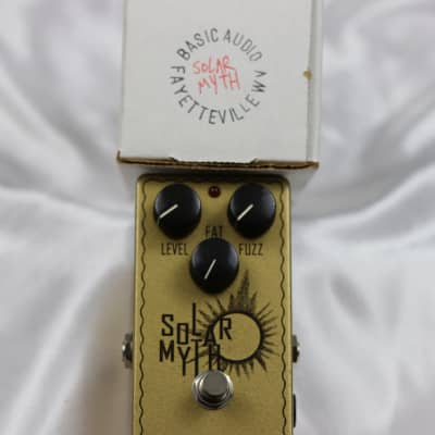 Basic Audio Solar Myth Gold With Sun (Super Loud Boutique Fuzzbox... ) image 9
