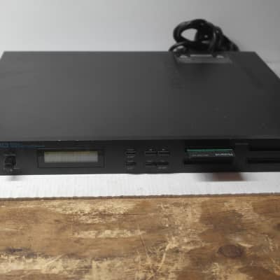 Roland U-110 PCM Sound Module 1988 - 1990 - Black