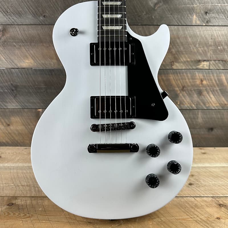 Gibson Les Paul Modern Studio - Worn White 202540149 | Reverb