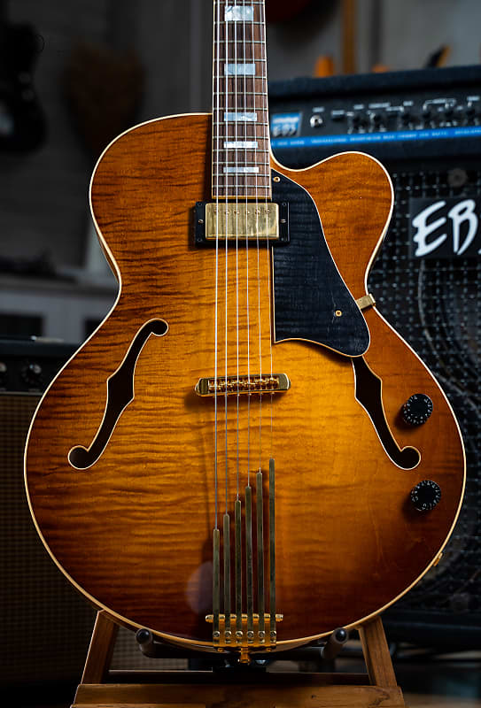 Heritage Kenny Burrell Groove master Sunburst Reverb