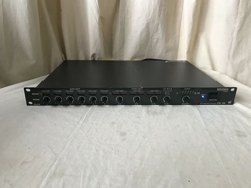 Roland FM-186 Microphone Line Mixer 18CH 6BUS MIC Line MIXER