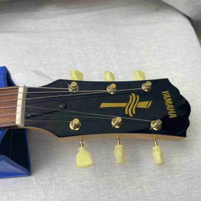 Yamaha AEX520 aex 520 Semi-Hollowbody Guitar - Black image 9