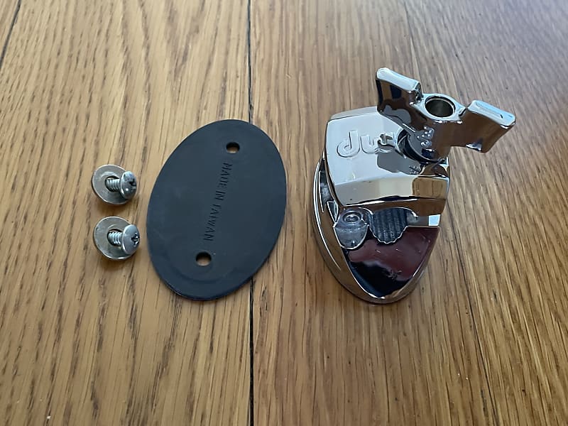 DW Hinged Tom Mount Bracket, Chrome Reverb