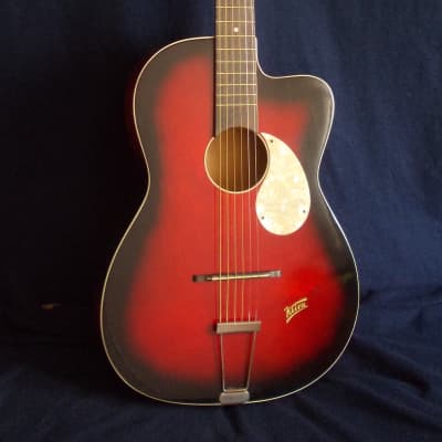 Klira parlor guitar 1960 image 10