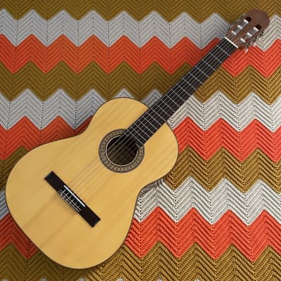 Raimundo Guitarras Artesanas - Amazing Traditional Classical from Spain 🇪🇸! - Fantastic Guitar! - Huge Tone and Low Action! - image 14