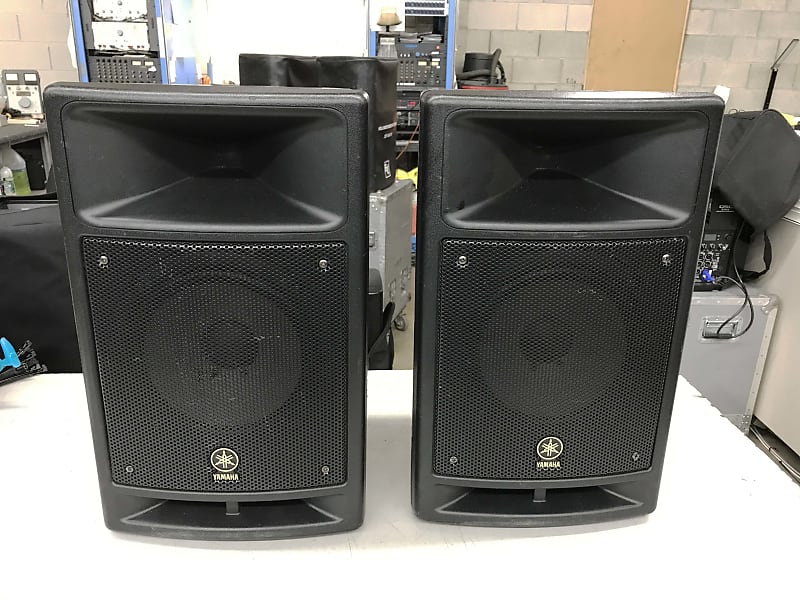 Yamaha MSR100 Powered Speaker Systems (PAIR) USED with Soft Yamaha MSR100 Powered Speaker Systems (PAIR) USED with Soft