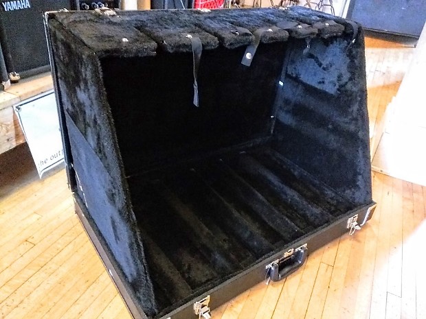 Road runner rrgs6 6 guitar stand case shop black tolex