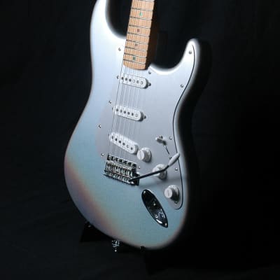 Fender H.E.R Stratocaster MN Chrome Glow image 6