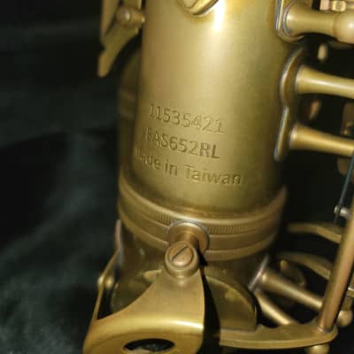 Eastman EAS652RL 52nd St. Professional Eb Alto Saxophone image 5