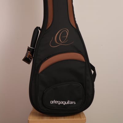 Ortega Family Series R121 3/4 Size Acoustic Guitar - Natural image 12