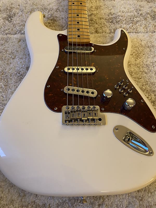 Brian May Burns Customized 2016 Fender Standard Stratocaster | Reverb