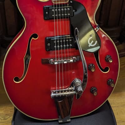 Epiphone EA-250 Hollow Body Archtop Electric Guitar for sale