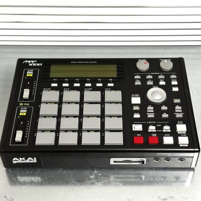 その他 AKAI MPC 1000 Compact Drum Sampler and Sequencer MPC1000 | Akai Pro