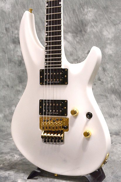 Edwards E-HR-130 III Snow White