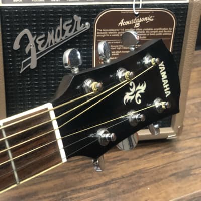 Yamaha APX500II Thinline Acoustic/Electric Guitar Old Violin Sunburst Christmas Combo / Fender Acoustasonic 15 Amplifier image 7
