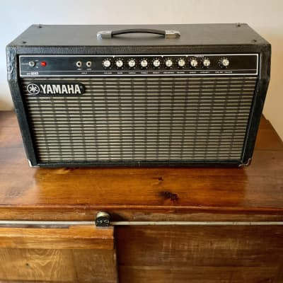 Yamaha G50-210 - 2x10" Guitar Combo 1975 - 1979 - 50-Watt