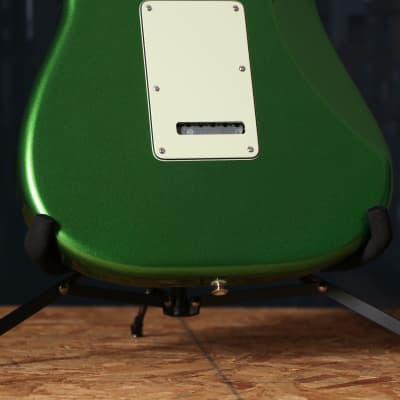 Fender Player Plus Stratocaster HSS, Maple Fingerboard, Cosmic Jade image 7