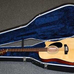Takamine 335 deals