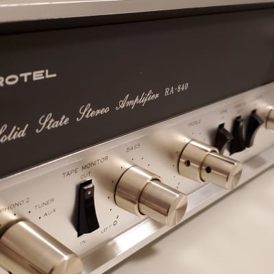 Vintage Stereo Integrated Amplifier ROTEL RA-840 image 9
