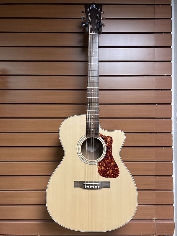 Guild OM-240CE Acoustic/Electric in Natural image 1