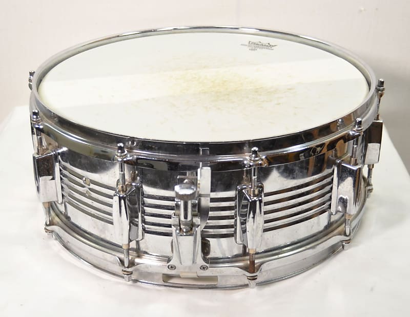 Used Pearl 14X5.5 Sensitone Snare Drum steel 211