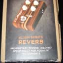 LR Baggs Align Reverb Guitar Effects Pedal *READ*