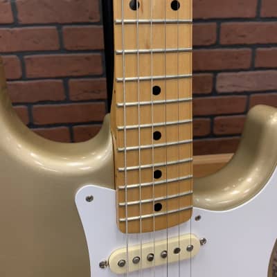 Fender Classic Player '50s Stratocaster Shoreline Gold Custom Shop Designed image 3