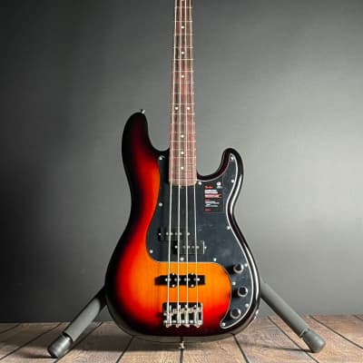 Fender American Performer Precision Bass, Rosewood- 3-Color Sunburst (US23092945) image 6