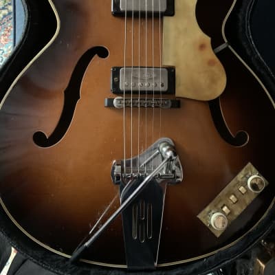 Hofner President, (1-117) Hollow body electric guitar (1959-64?) Brunette Burst for sale