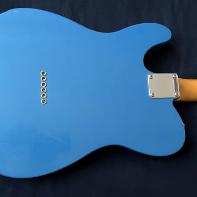 Custom Snakehead Prototype Broadcaster - Lake Placid Blue Nitro + Case image 3