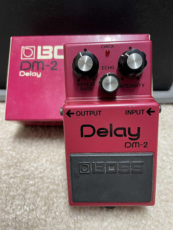 Boss DM-2